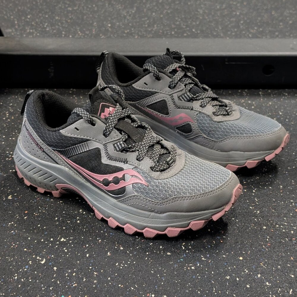 Saucony Excursion TR16 Trail Hiking Shoes - Women's Size 6 Grey Pink